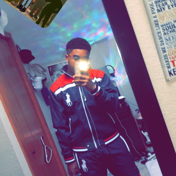 Meet your Posher, Jordan - Picture 1 of 3